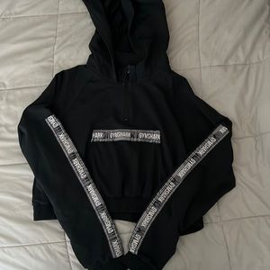 Cropped gym shark hoodie size medium